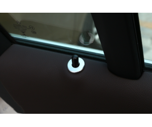 Kroužky na zámky dveří Mercedes W205/W213 stříbrné (4 ks)