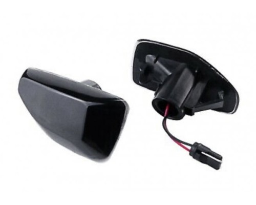 LED dynamické blinkry Dacia Duster 2 - zatmavené