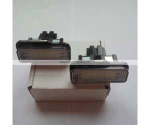 LED osvětlení SPZ Mercedes Benz W203 kombi / W211 (konektor)