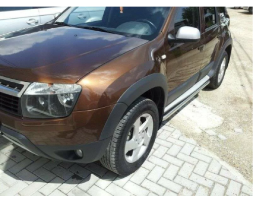 Lemy blatníků Dacia Duster 1 (originál)