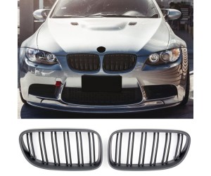 Maska BMW 3 E92 coupe / E93  cabriolet (2010-2013) – černá matná, styl M3