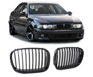 Maska BMW 5 E39 – černá lesklá (jednoduchá)