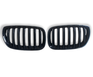 Maska BMW X5 E53 (2003-2007) – černá lesklá