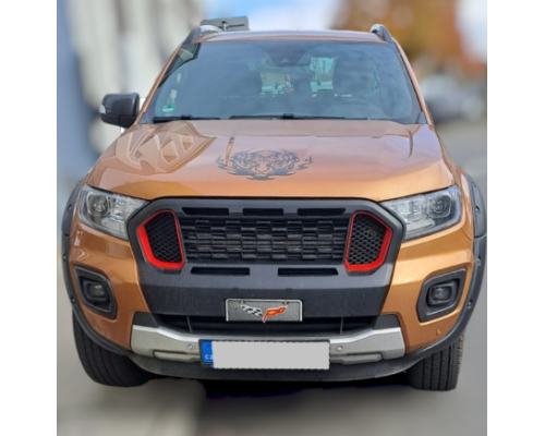 Maska Ford Ranger T8 Wildtrak (2019–2022) černá s červenými rámečky