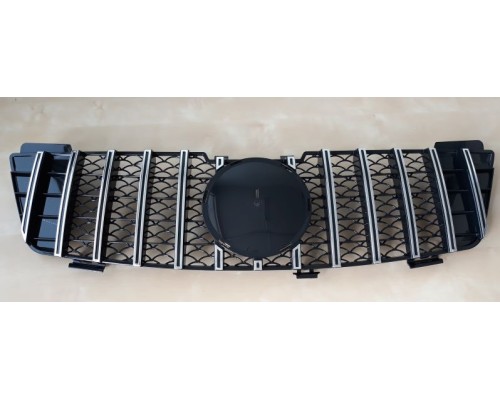 Maska Mercedes Benz ML W164 (2005-2008) Panamericana GT vzhled – černá s chromem, lesklá