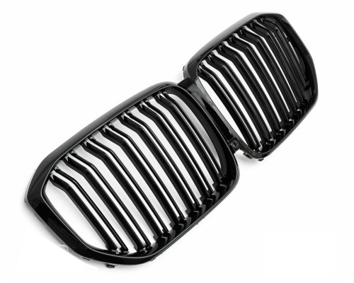 Maska BMW X5 G05 – černá lesklá, styl M5