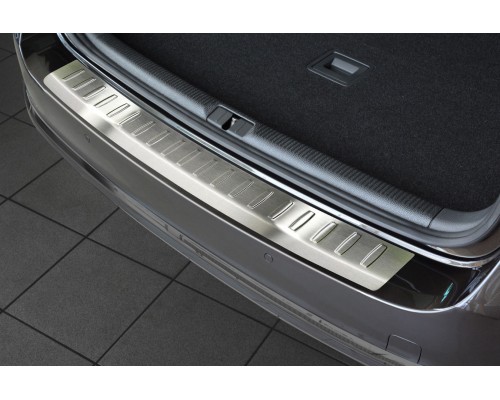 Nerezová ochranná lišta na nárazník Volkswagen Passat B7 kombi - lesklá