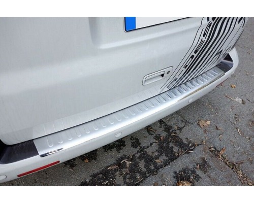 Nerezová ochranná lišta na nárazník Volkswagen Transporter T4 – lesklá