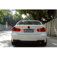 Nerezová lišta na hranu zadních dveří kufru BMW 3 F30