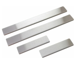 Nerezové nástupní lišty Dacia Duster 2