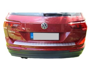 Nerezová ochranná lišta na nárazník Volkswagen Tiguan 2 (matná)