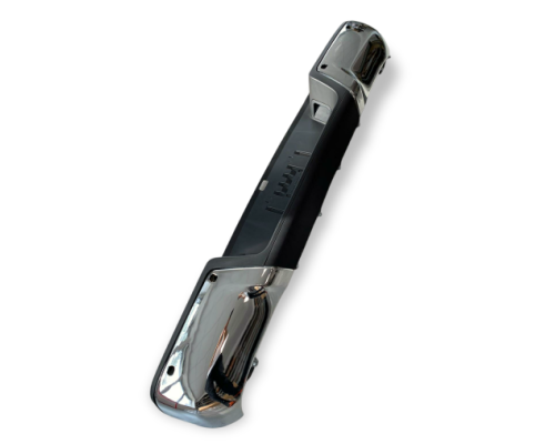 Zadní nárazník Ford Ranger (2012-2021) - chromový, s otvory pro PDC