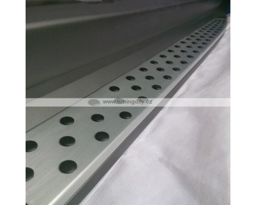 Boční nášlapy Hyundai Tucson (2005-2010)