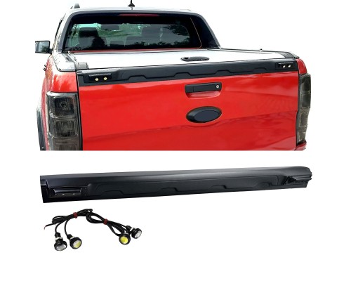 Ochranná lišta na hranu korby Ford Ranger T6/T7/T8 s LED osvětlením