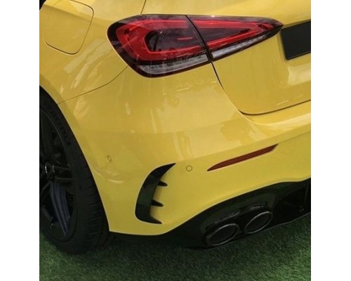 Spoilery do zadního nárazníku Mercedes Benz A W177 (aero flaps žebra) - vzhled carbon