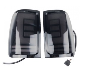 LED zadní světla Volkswagen Amarok – tmavé provedení