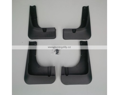 Zástěrky, lapače nečistot Mitsubishi Outlander (2015-2020)