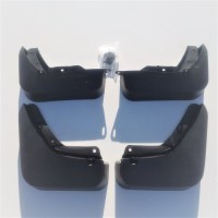 Zástěrky Audi Q3 (2013-2016)